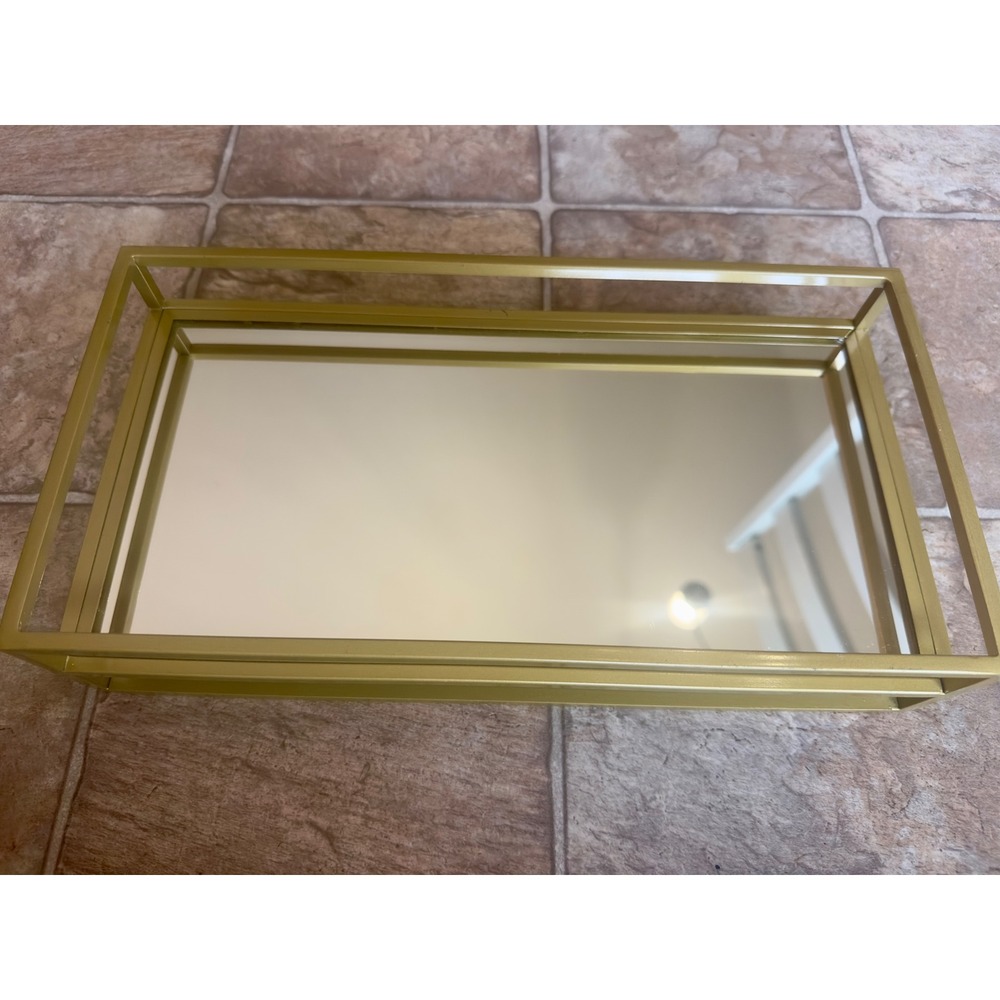 Elegant‎ Gold Mirror Vanity Tray Parfum Holder Geometric Decorative Metal Frame